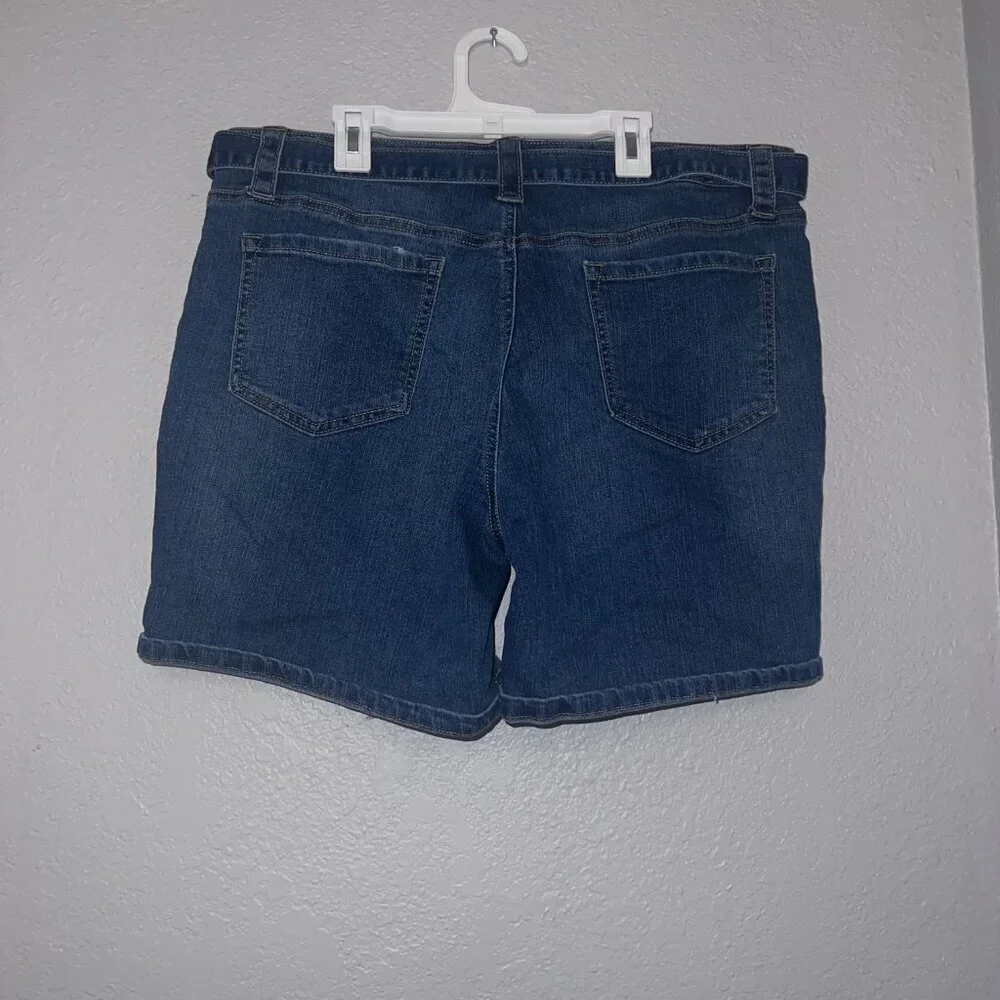 Style & Co Women Belted Short Denim Jean Shorts